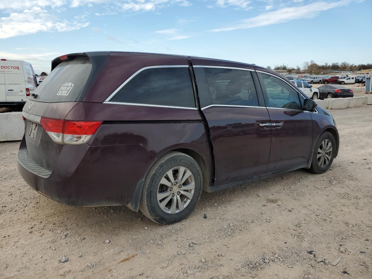 2015 Honda Odyssey VIN 5FNRL5H63FB041270 Copart auction photo, front end / side damage thumbnail 3