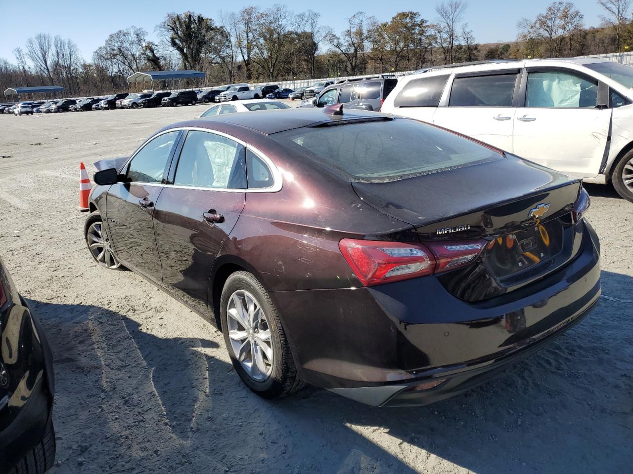 2020 Chevrolet Malibu VIN 1G1ZD5ST0LF106958 Copart auction photo, front end damage thumbnail 2