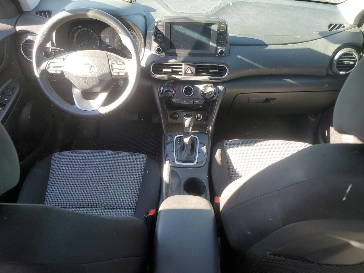 2021 Hyundai Kona VIN KM8K12AAXMU602617 Copart auction photo, front end damage thumbnail 8