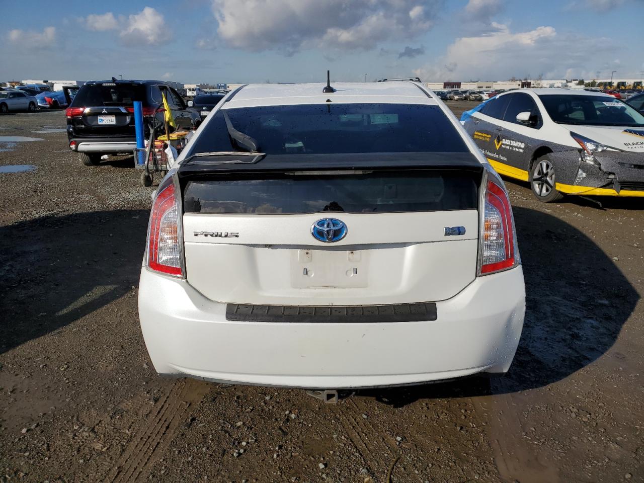 2013 Toyota Prius VIN JTDKN3DU3D5579583 Copart auction photo, front end / rear end damage thumbnail 6