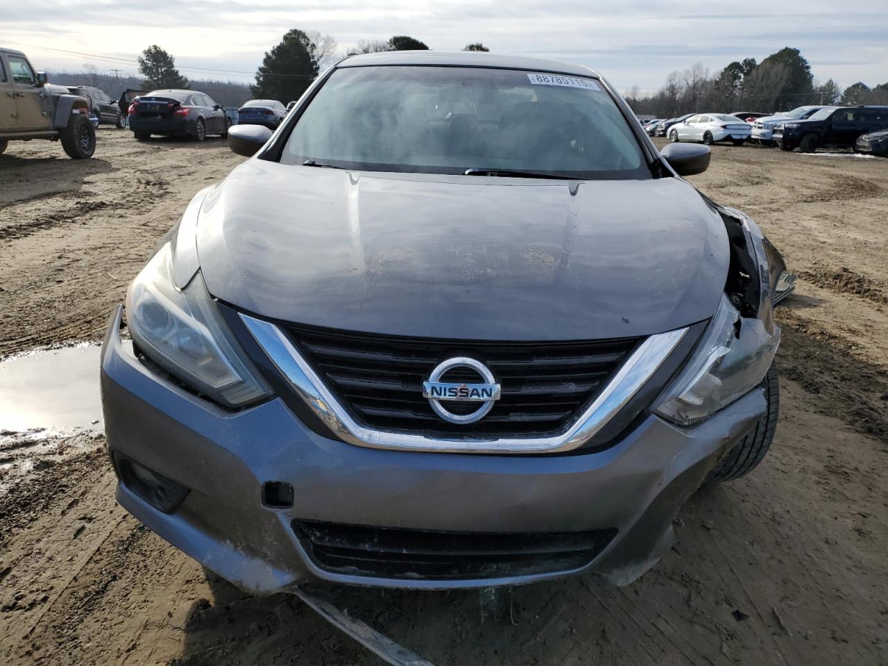 2017 Nissan Altima VIN 1N4AL3AP7HC470440 Copart auction photo, front end / minor dent/scratches damage thumbnail 5