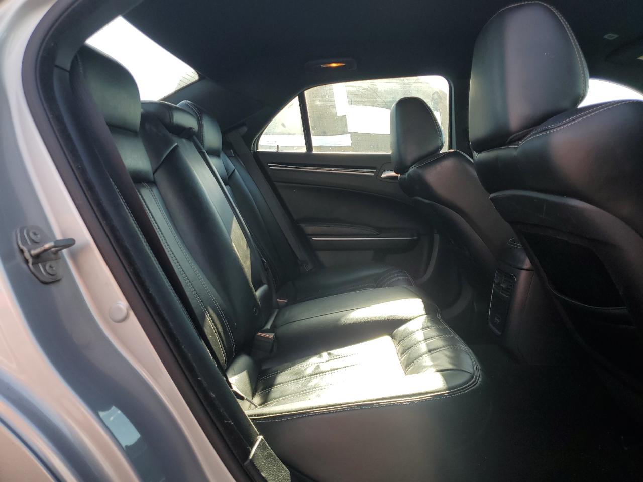 2021 Chrysler 300 VIN 2C3CCABG7MH524160 Copart auction photo, all over damage thumbnail 10