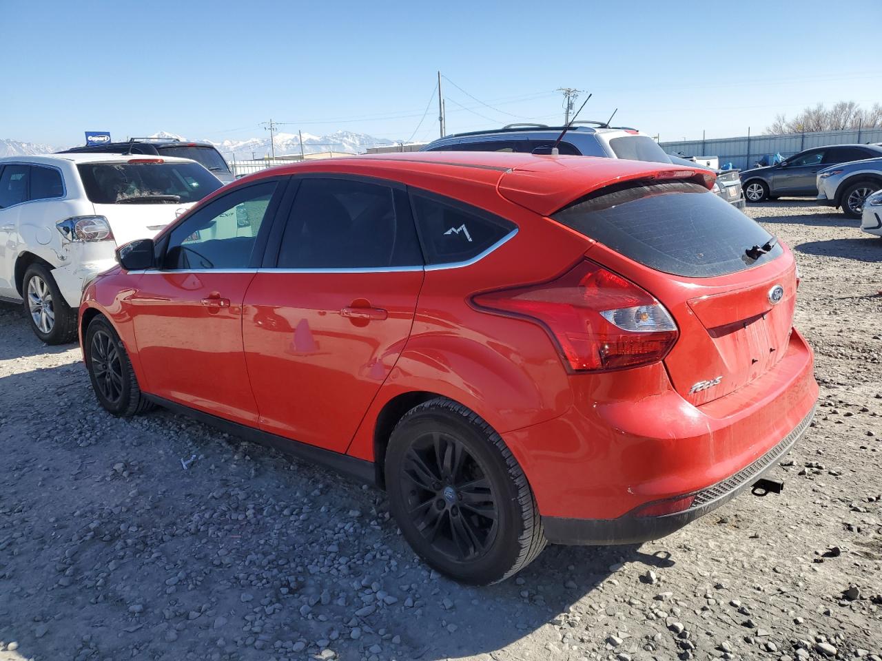 2012 Ford Focus VIN 1FAHP3M28CL337505 Copart auction photo, front end damage thumbnail 2