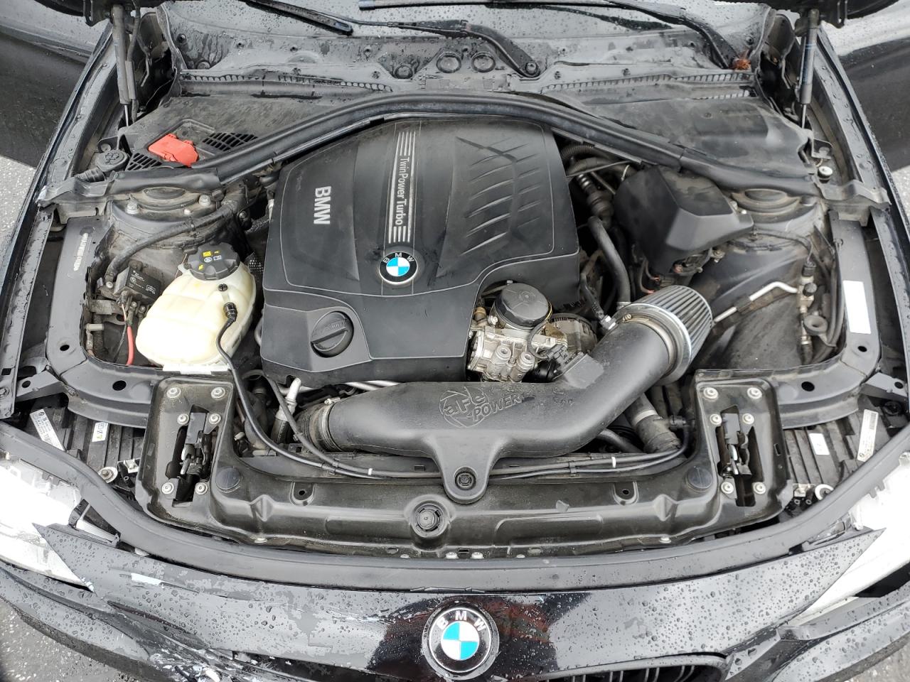 2014 BMW 3er VIN WBA3A9C55EF479359 Copart auction photo, front end damage thumbnail 12