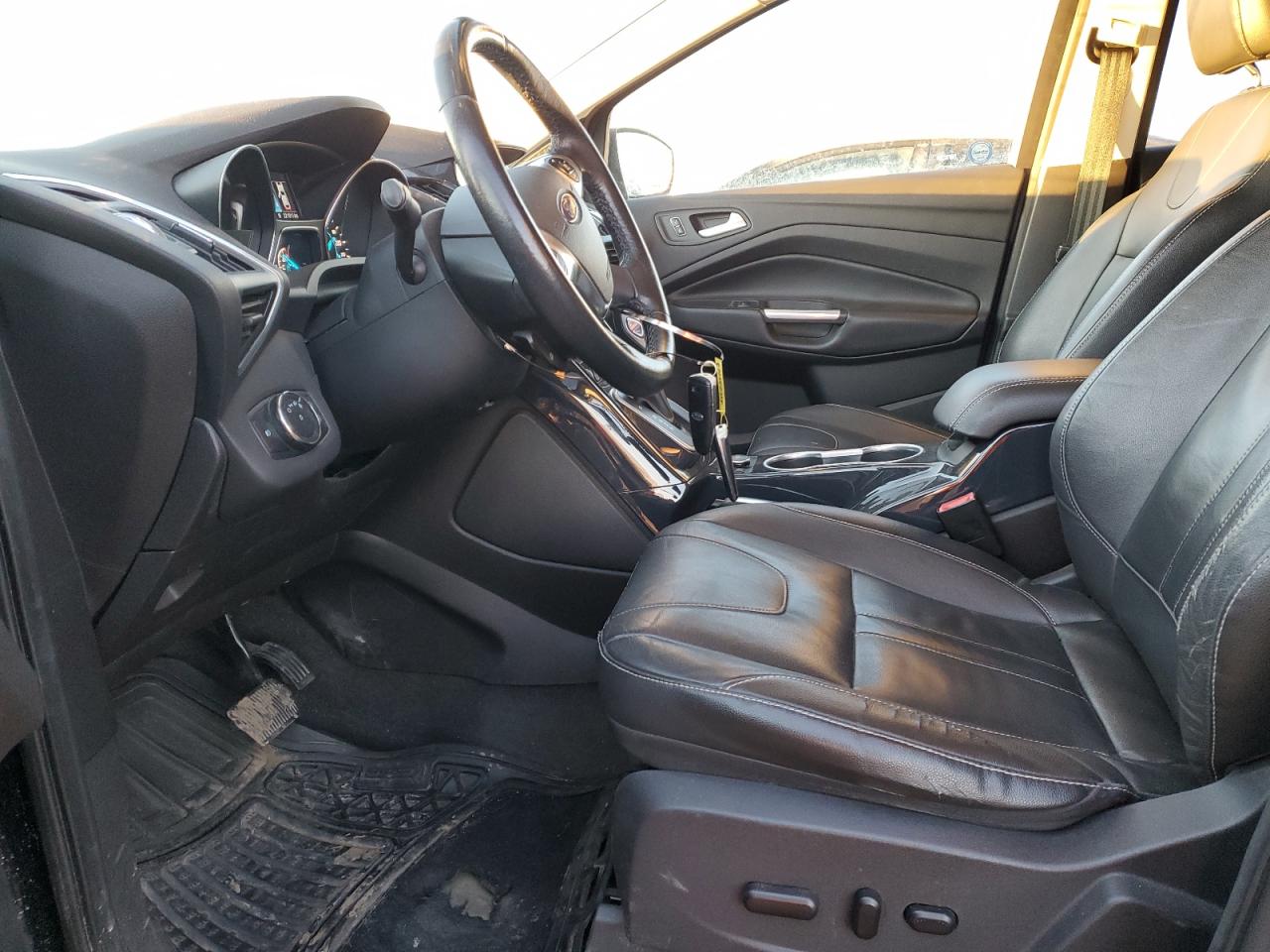 2013 Ford Escape VIN 1FMCU9J98DUC65116 Copart auction photo, hail / minor dent/scratches damage thumbnail 7