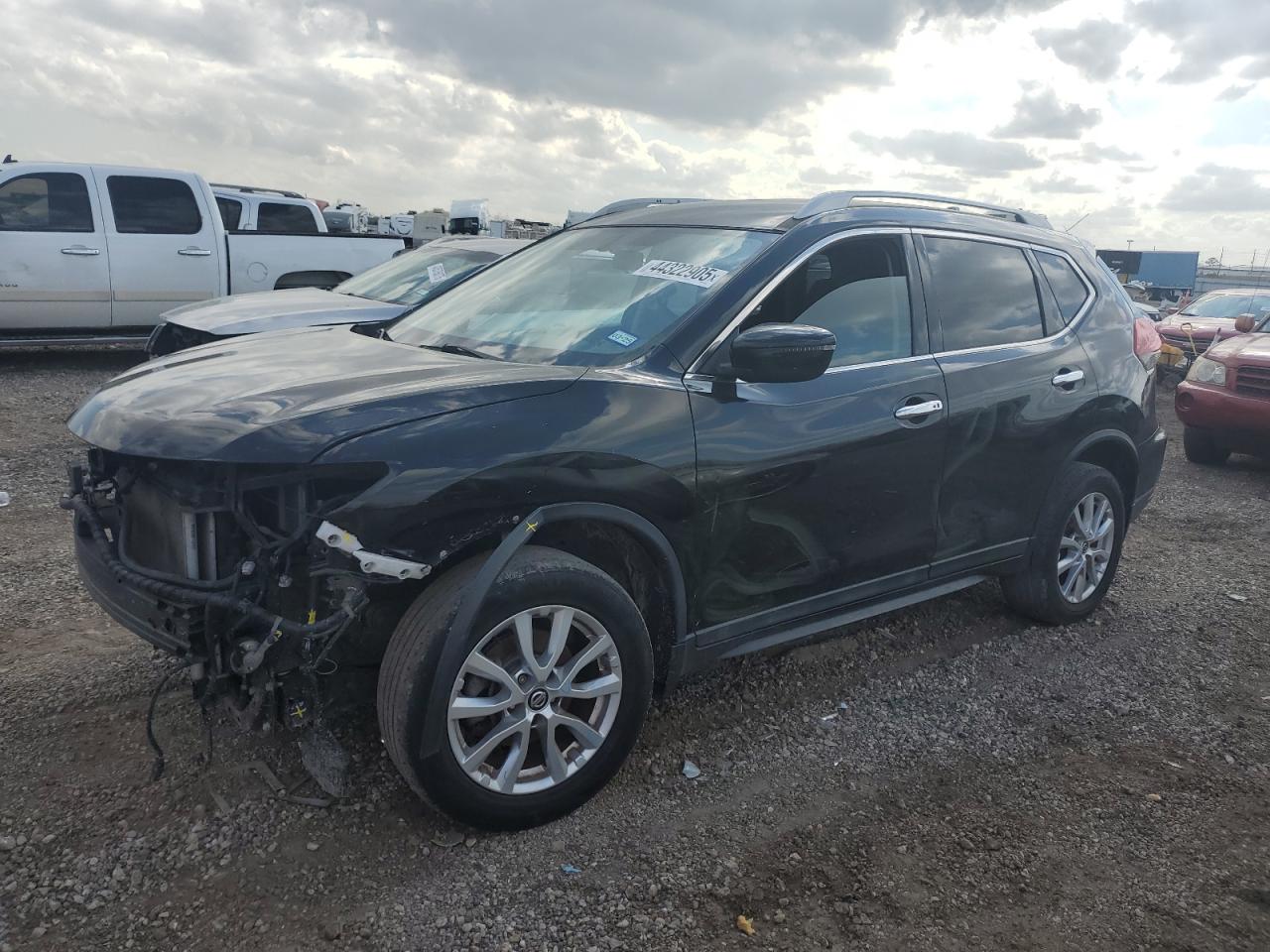 2018 Nissan Rogue VIN 5N1AT2MV5JC768856