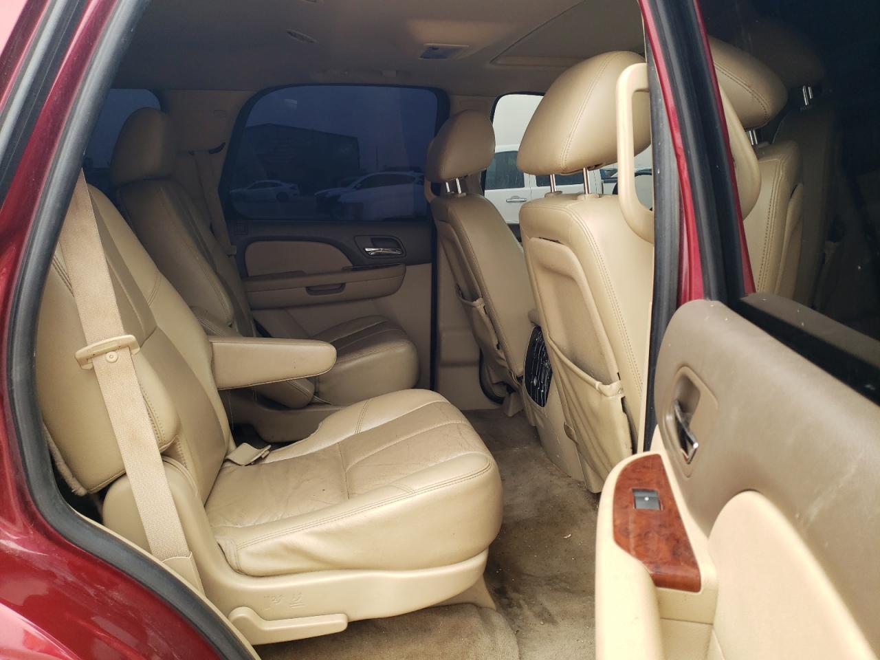 2011 GMC Yukon VIN 1GKS1CE0XBR245150 Copart auction photo, rear end damage thumbnail 11