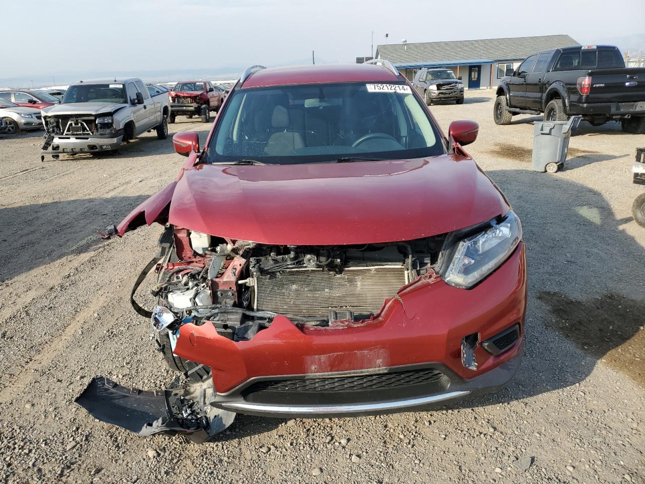 2016 Nissan Rogue VIN KNMAT2MV3GP694326 Copart auction photo, front end / minor dent/scratches damage thumbnail 5