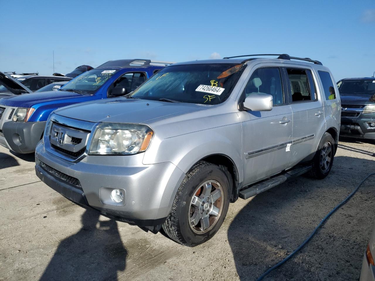 2011 Honda Pilot VIN 5FNYF3H90BB047846
