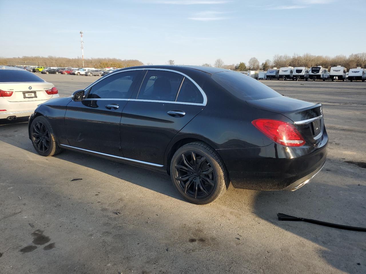 2015 Mercedes-Benz C-klasse VIN 55SWF4KB1FU027490 Copart auction photo, front end damage thumbnail 2