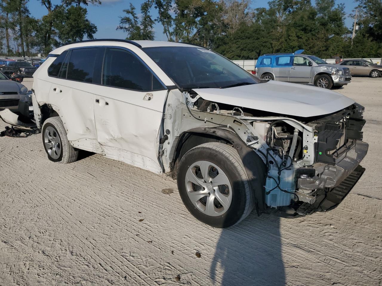 2020 Toyota RAV 4 VIN 2T3H1RFV4LC073218 Copart auction photo, all over damage thumbnail 4