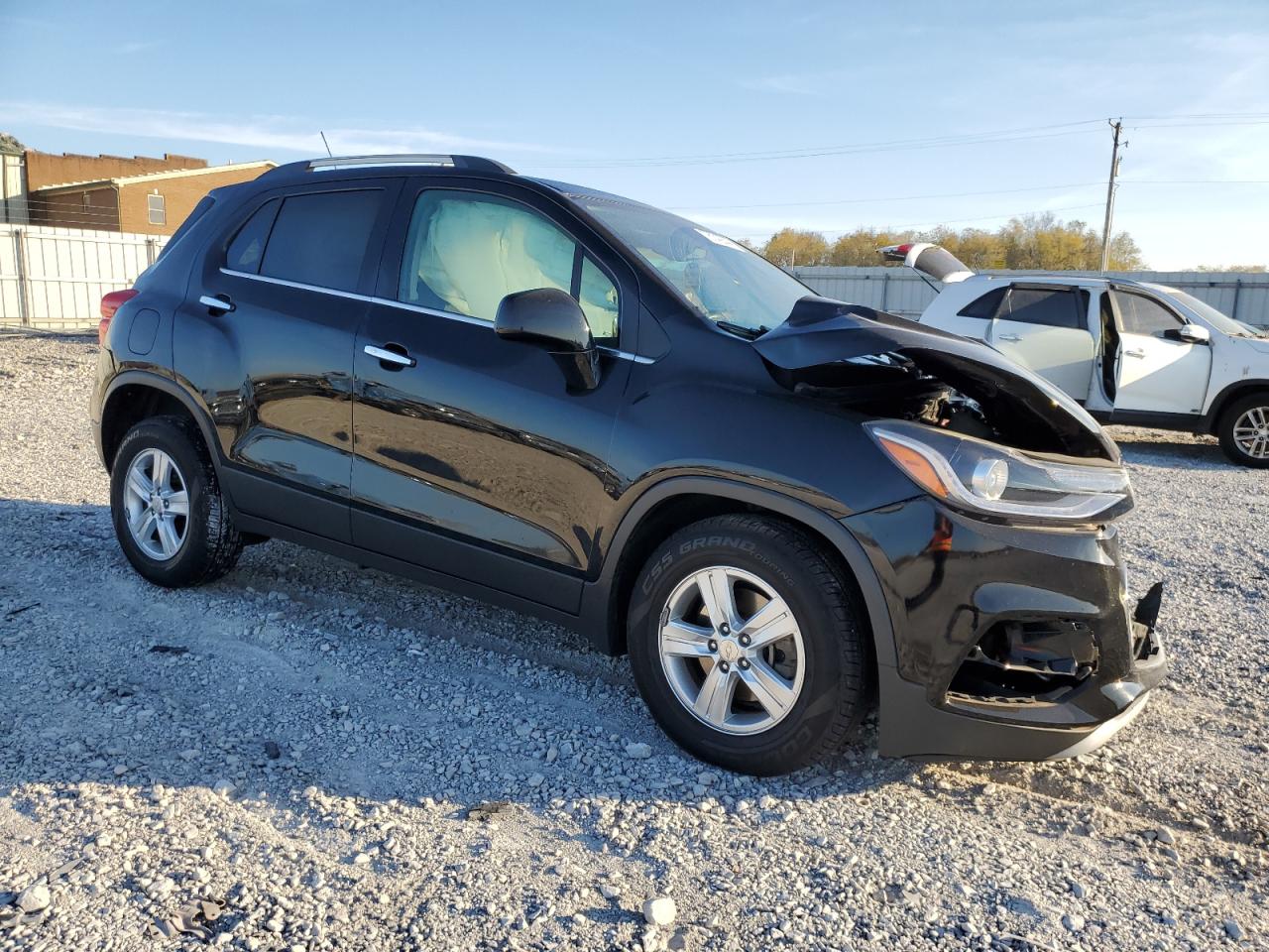 2017 Chevrolet Trax VIN 3GNCJPSB7HL200607 Copart auction photo, front end damage thumbnail 4
