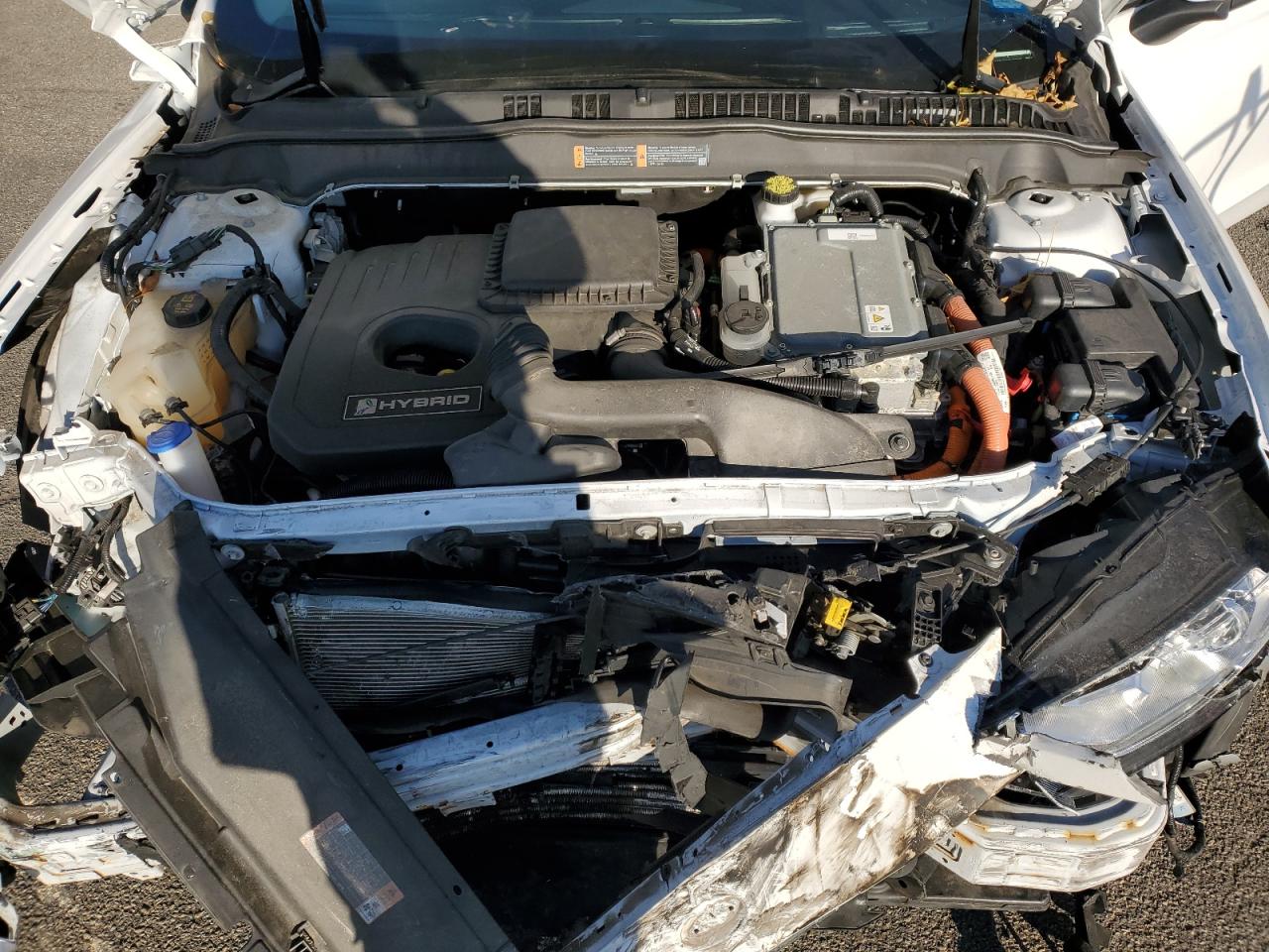 2019 Ford Fusion VIN 3FA6P0LU8KR192040 Copart auction photo, front end / minor dent/scratches damage thumbnail 11