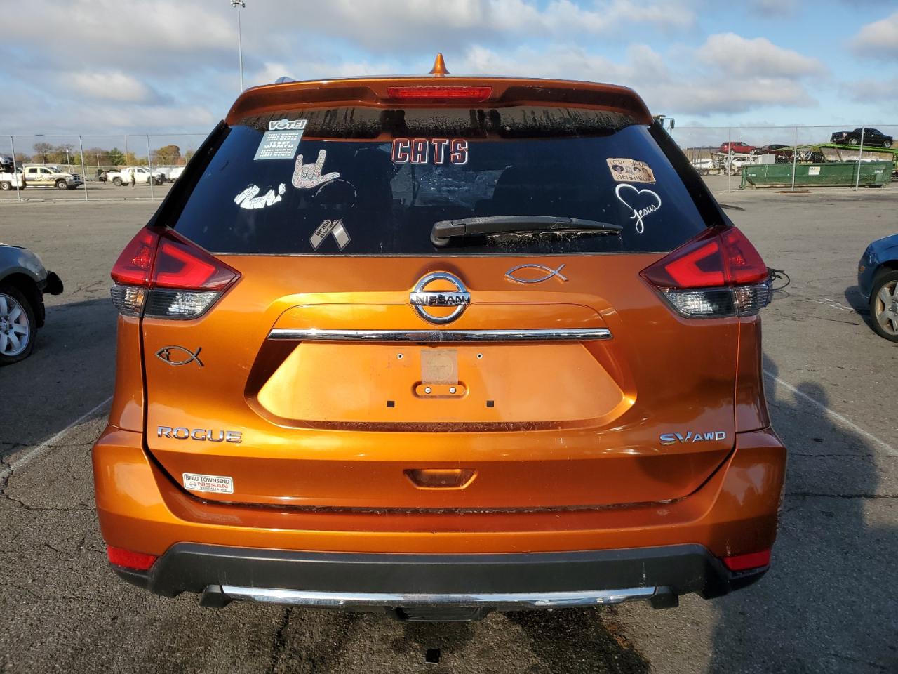 2018 Nissan Rogue VIN JN8AT2MV7JW344019 Copart auction photo, rollover damage thumbnail 6