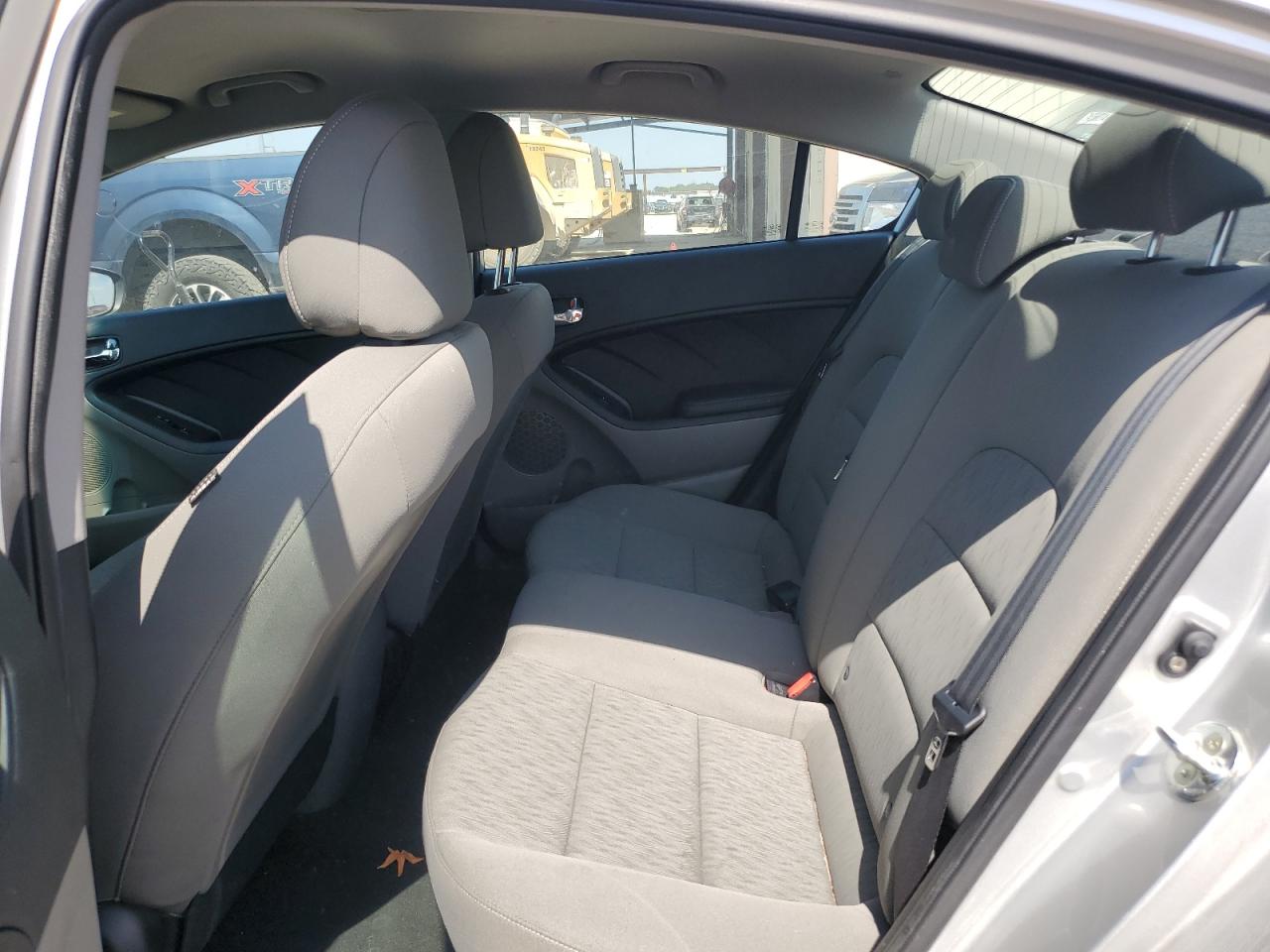 2015 KIA Forte VIN KNAFK4A64F5292338 Copart auction photo, front end / side damage thumbnail 10