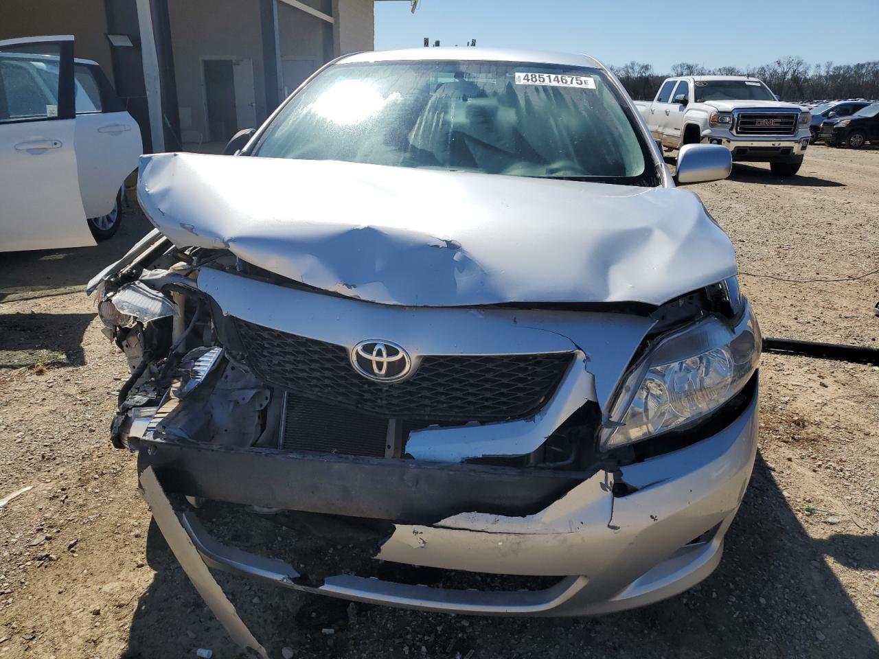 2010 Toyota Corolla VIN 1NXBU4EE5AZ260442 Copart auction photo, front end / side damage thumbnail 5