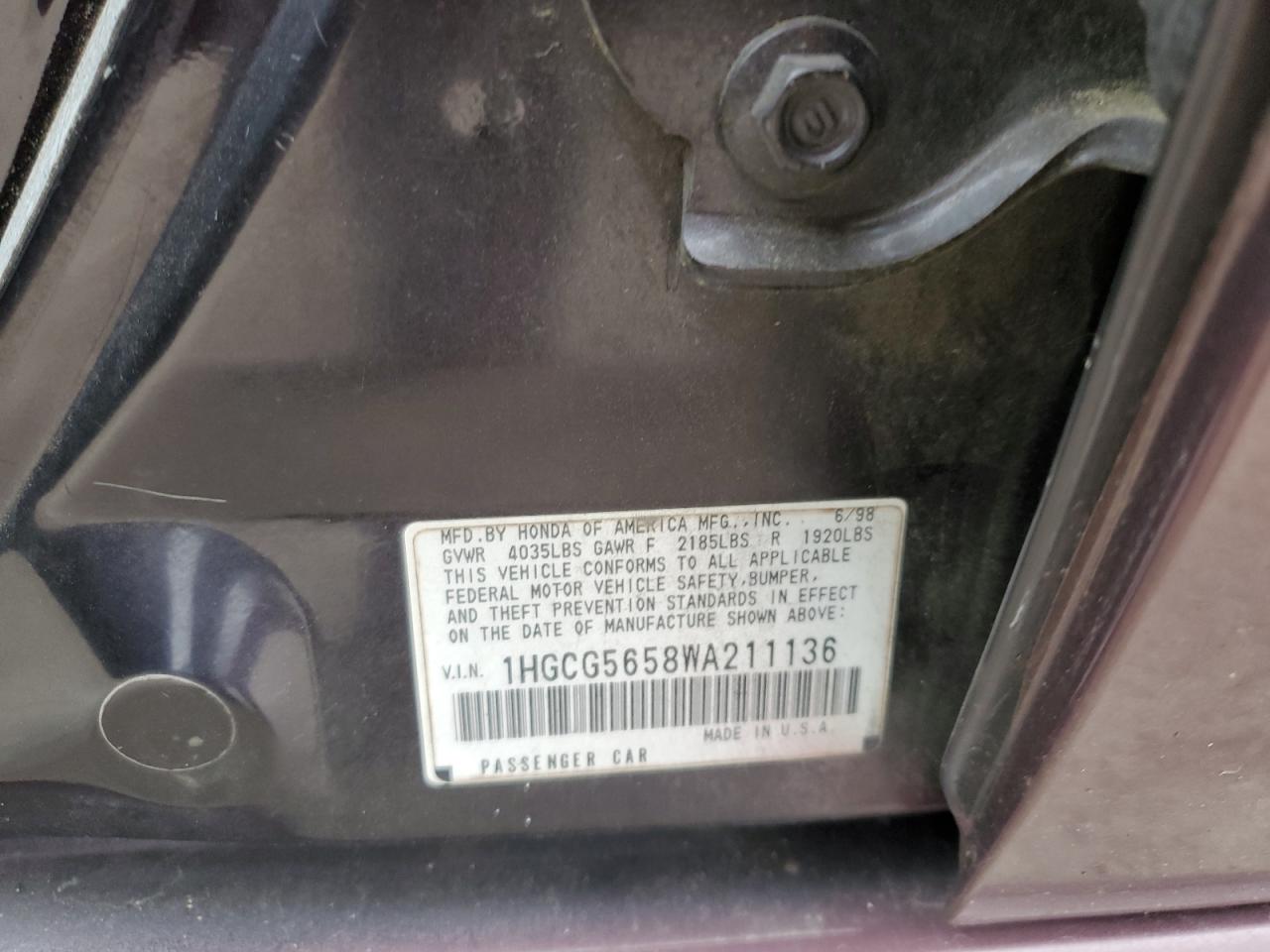 1998 Honda Accord VIN 1HGCG5658WA211136 Copart auction photo, side / mechanical damage thumbnail 11