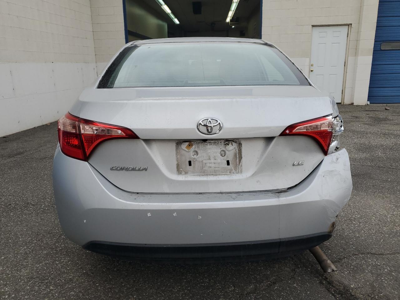 2019 Toyota Corolla VIN 2T1BURHE1KC240541 Copart auction photo, rear end damage thumbnail 6