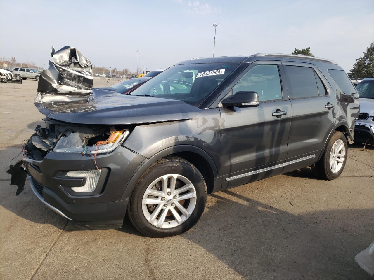 2017 Ford Explorer VIN 1FM5K7D80HGB78028