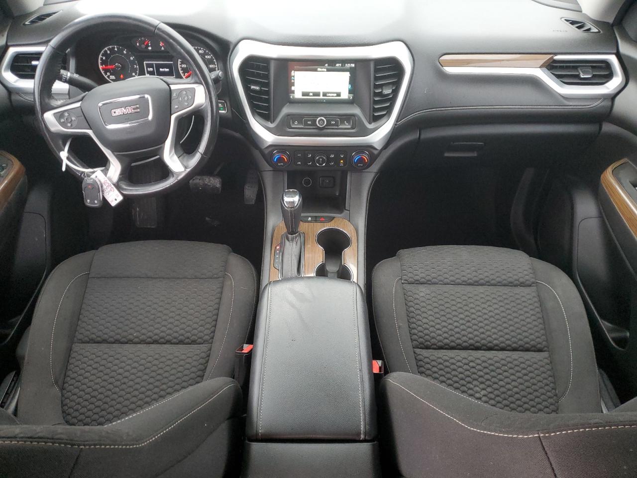 2019 GMC Acadia VIN 1GKKNRLS4KZ143967 Copart auction photo, rear end damage thumbnail 8
