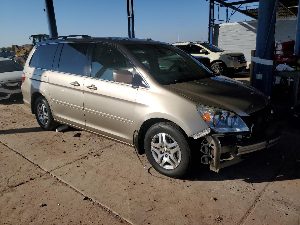 2005 Honda Odyssey VIN 5FNRL38685B421398 Copart auction photo, front end damage thumbnail 4