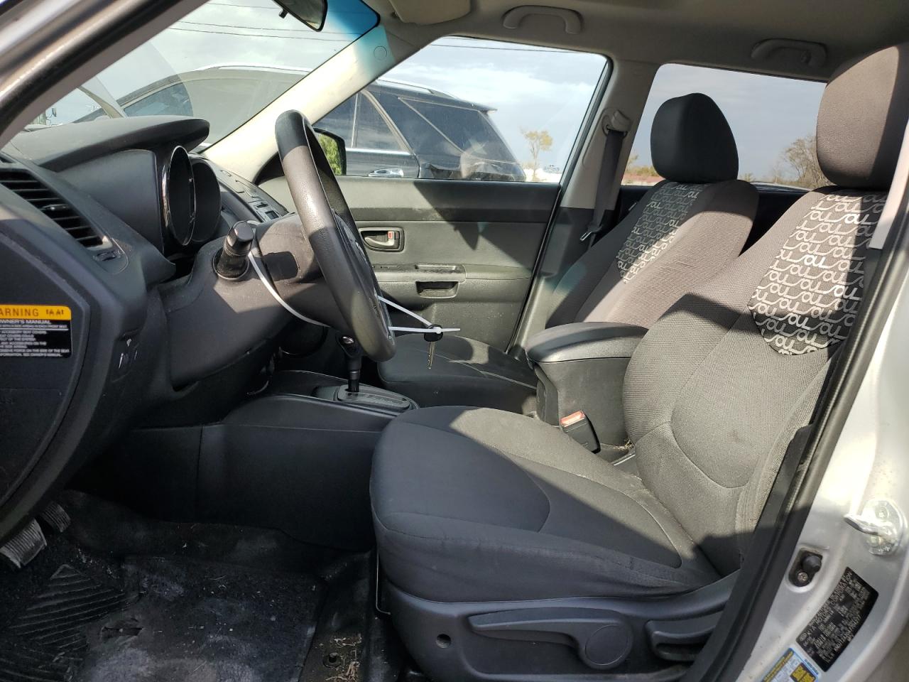 2010 KIA Soul VIN KNDJT2A20A7704277 Copart auction photo, front end / side damage thumbnail 7
