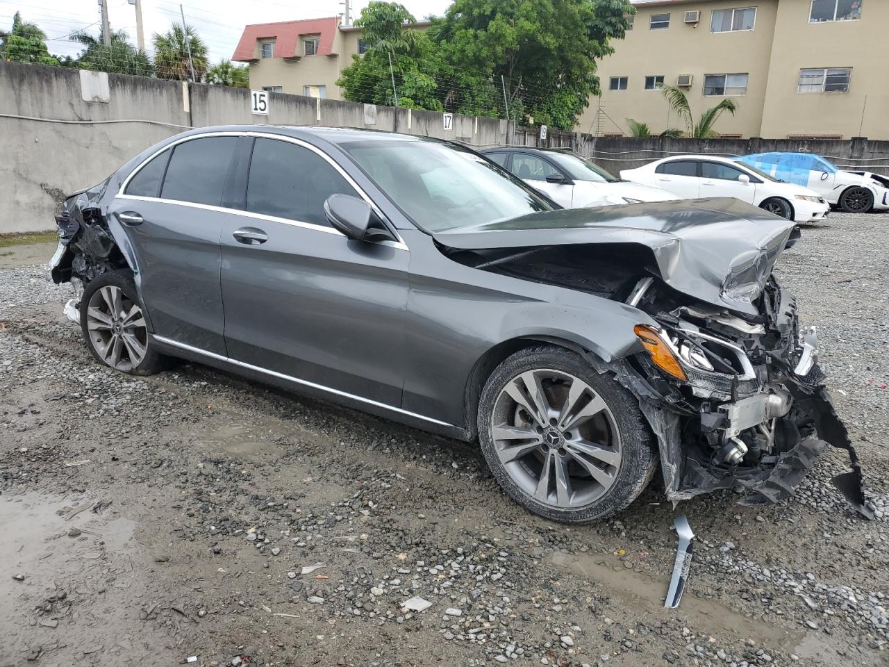 2018 Mercedes-Benz C-klasse VIN 55SWF4JB5JU265921 Copart auction photo, all over / undercarriage damage thumbnail 4