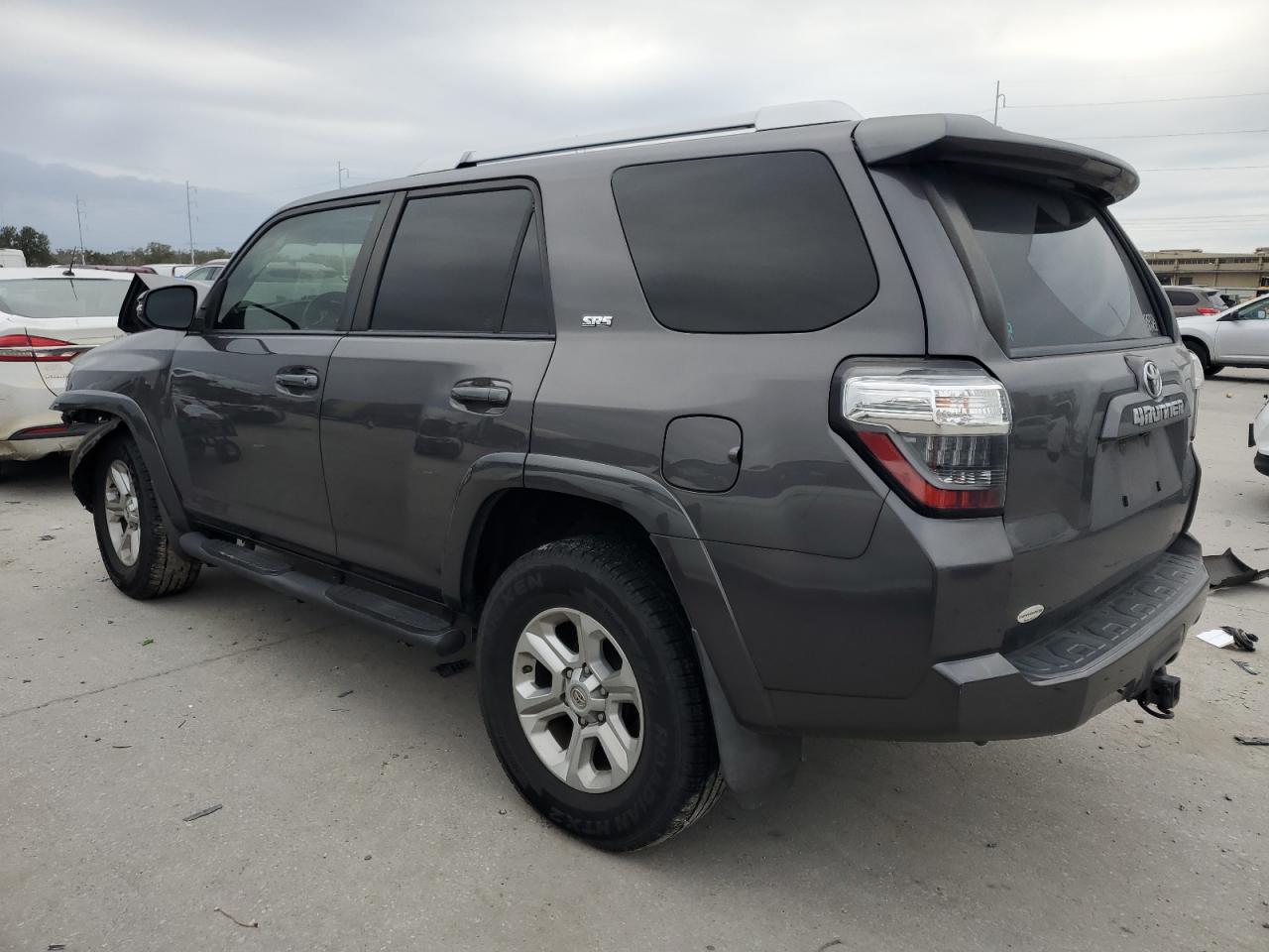 2016 Toyota 4Runner VIN JTEZU5JR9G5135413 Copart auction photo, front end damage thumbnail 2