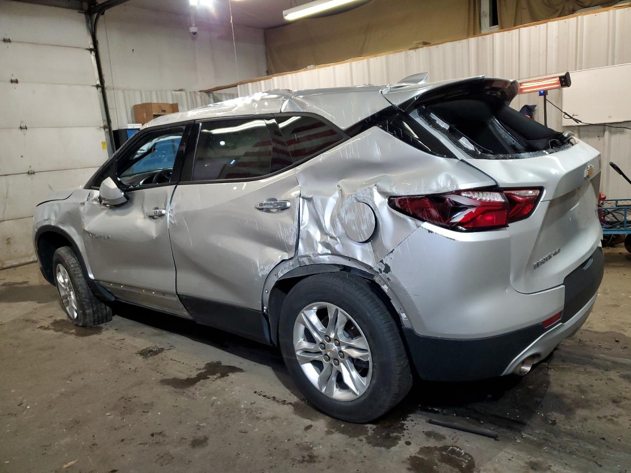 2021 Chevrolet Blazer VIN 3GNKBHR49MS506813 Copart auction photo, rollover damage thumbnail 2