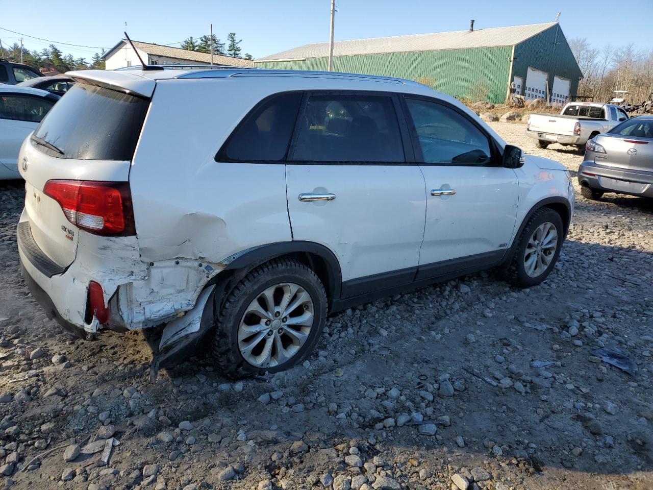 2014 KIA Sorento VIN 5XYKUDA71EG531516 Copart auction photo, rear end damage thumbnail 3