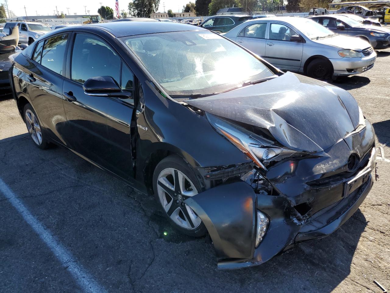 2016 Toyota Prius VIN JTDKARFU5G3501964 Copart auction photo, front end / minor dent/scratches damage thumbnail 4