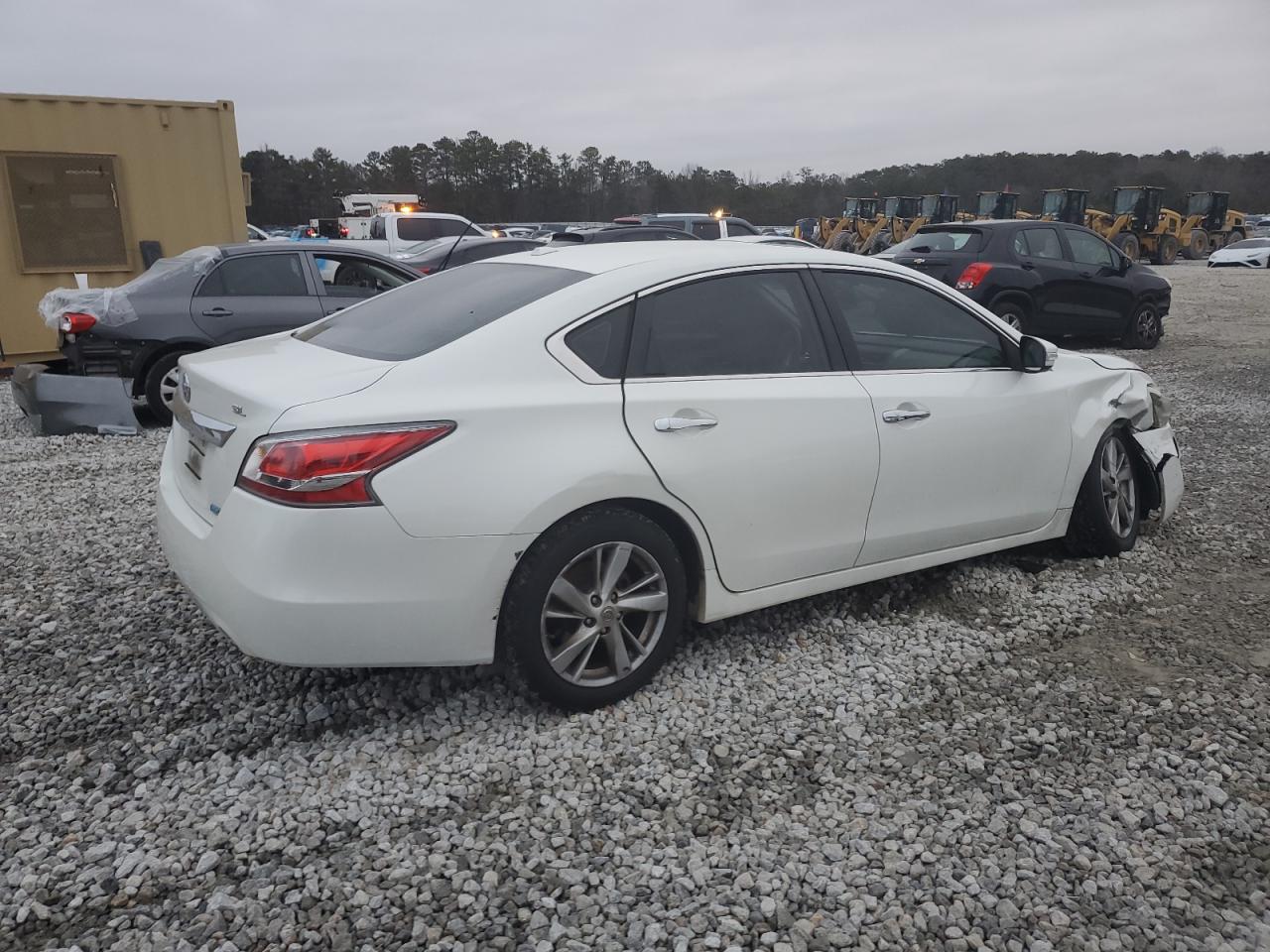 2014 Nissan Altima VIN 1N4AL3AP5EC159536 Copart auction photo, front end / side damage thumbnail 3