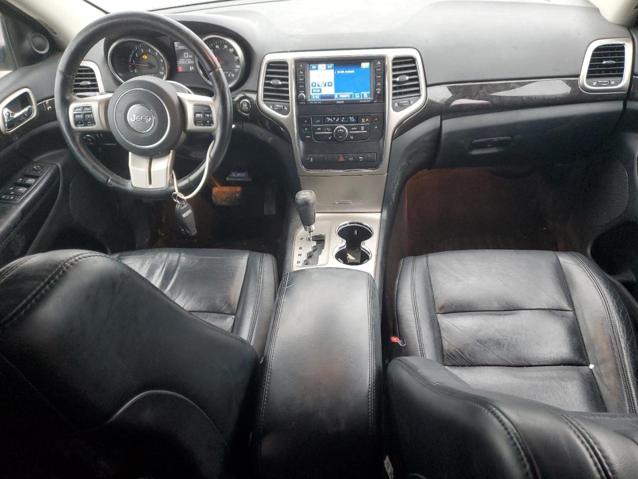 2011 Jeep Grand Cherokee VIN 1J4RR4GGXBC642468 Copart auction photo, front end / side damage thumbnail 8