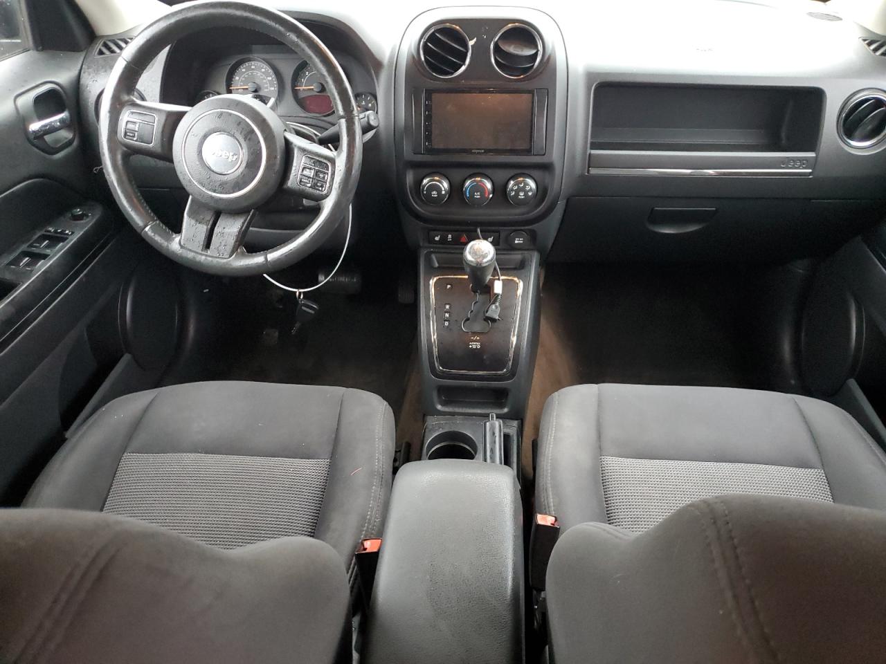 2015 Jeep Liberty (Patriot) VIN 1C4NJRFB0FD270282 Copart auction photo, front end damage thumbnail 8