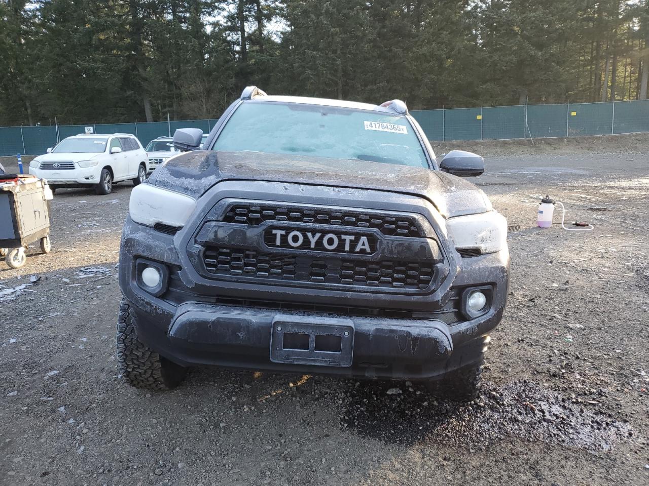 2017 Toyota Tacoma VIN 5TFCZ5AN8HX074439 Copart auction photo, rear end / mechanical damage thumbnail 5