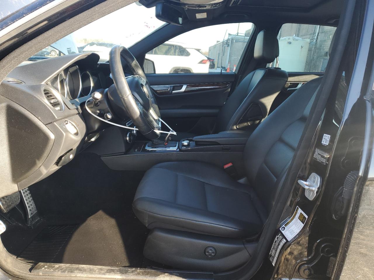 2013 Mercedes-Benz C-klasse VIN WDDGF8AB9DG140241 Copart auction photo, front end damage thumbnail 7