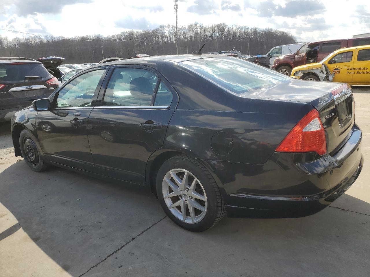 2011 Ford Fusion VIN 3FAHP0JA6BR200668 Copart auction photo, front end damage thumbnail 2