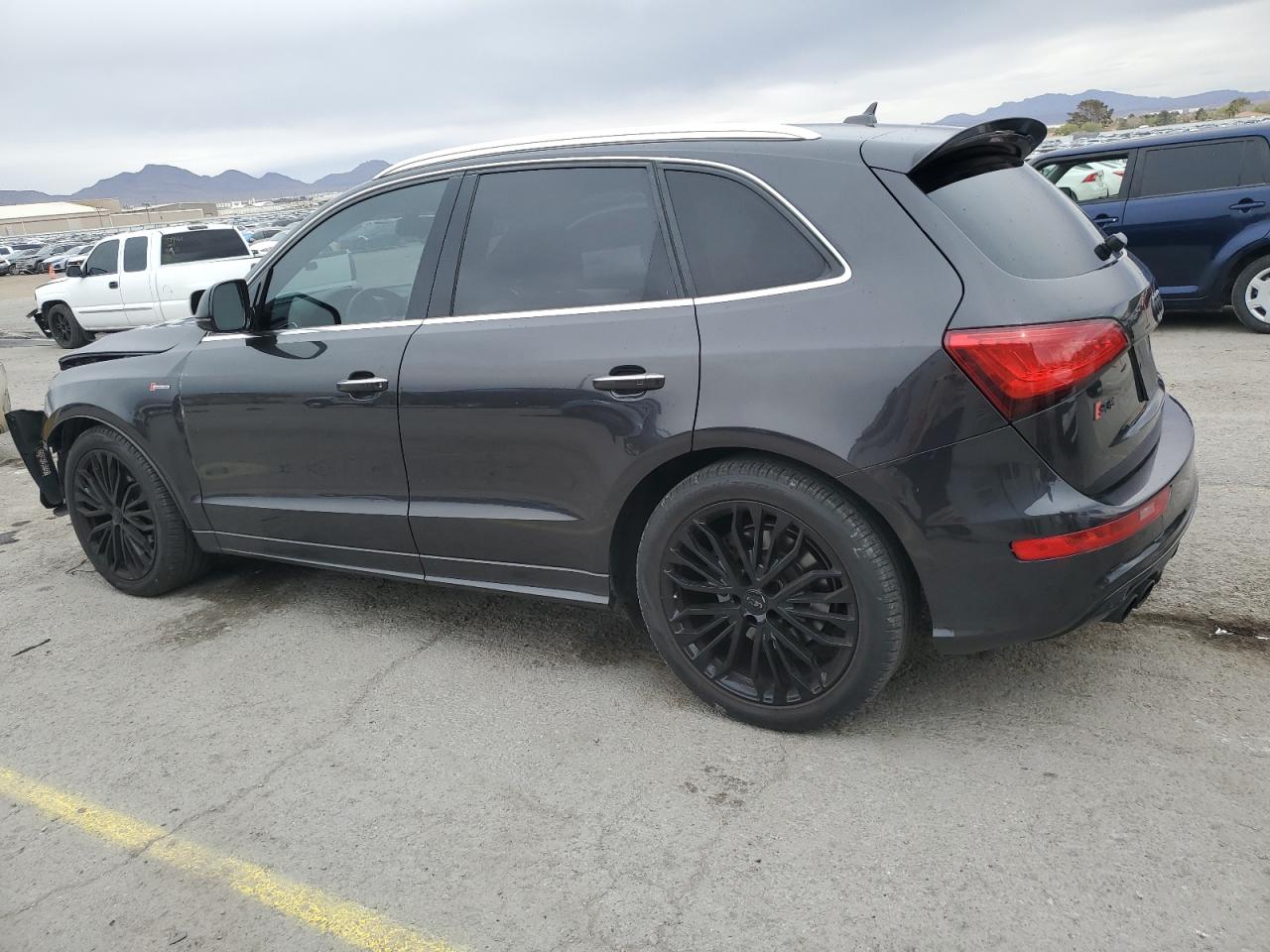 2015 Audi SQ5 VIN WA1CGAFP0FA078777 Copart auction photo, front end damage thumbnail 2