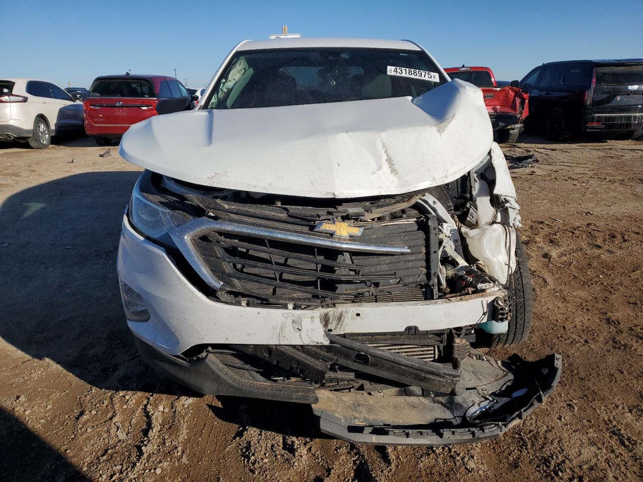 2020 Chevrolet Equinox VIN 3GNAXHEV5LS577940 Copart auction photo, front end / side damage thumbnail 5
