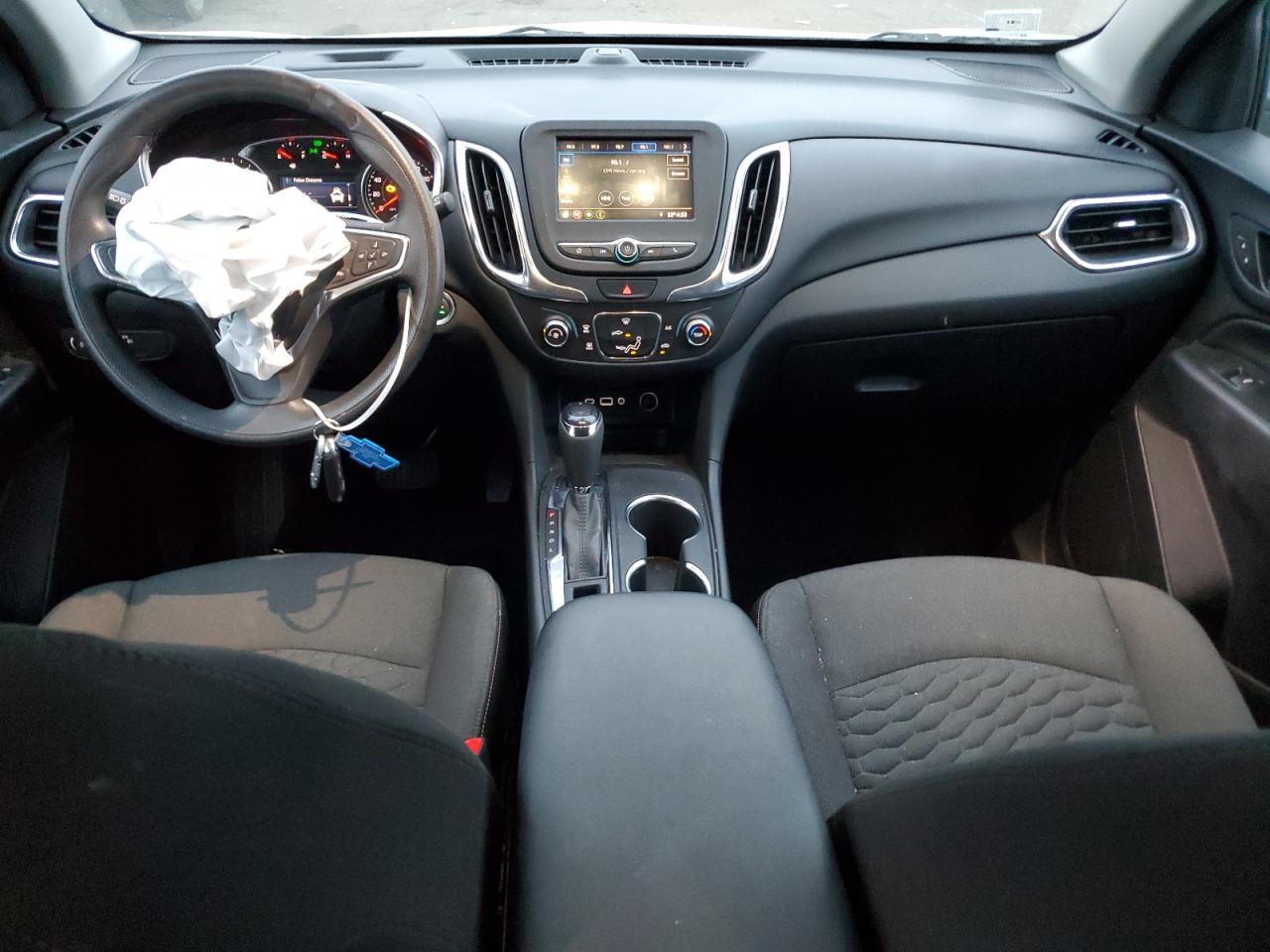 2021 Chevrolet Equinox VIN 3GNAXUEV3MS138388 Copart auction photo, front end / minor dent/scratches damage thumbnail 8