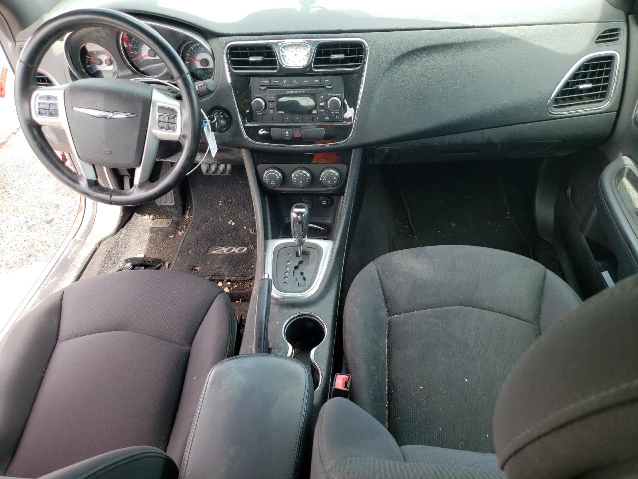 2014 Chrysler 200 VIN 1C3CCBBB0EN198270 Copart auction photo, side damage thumbnail 8