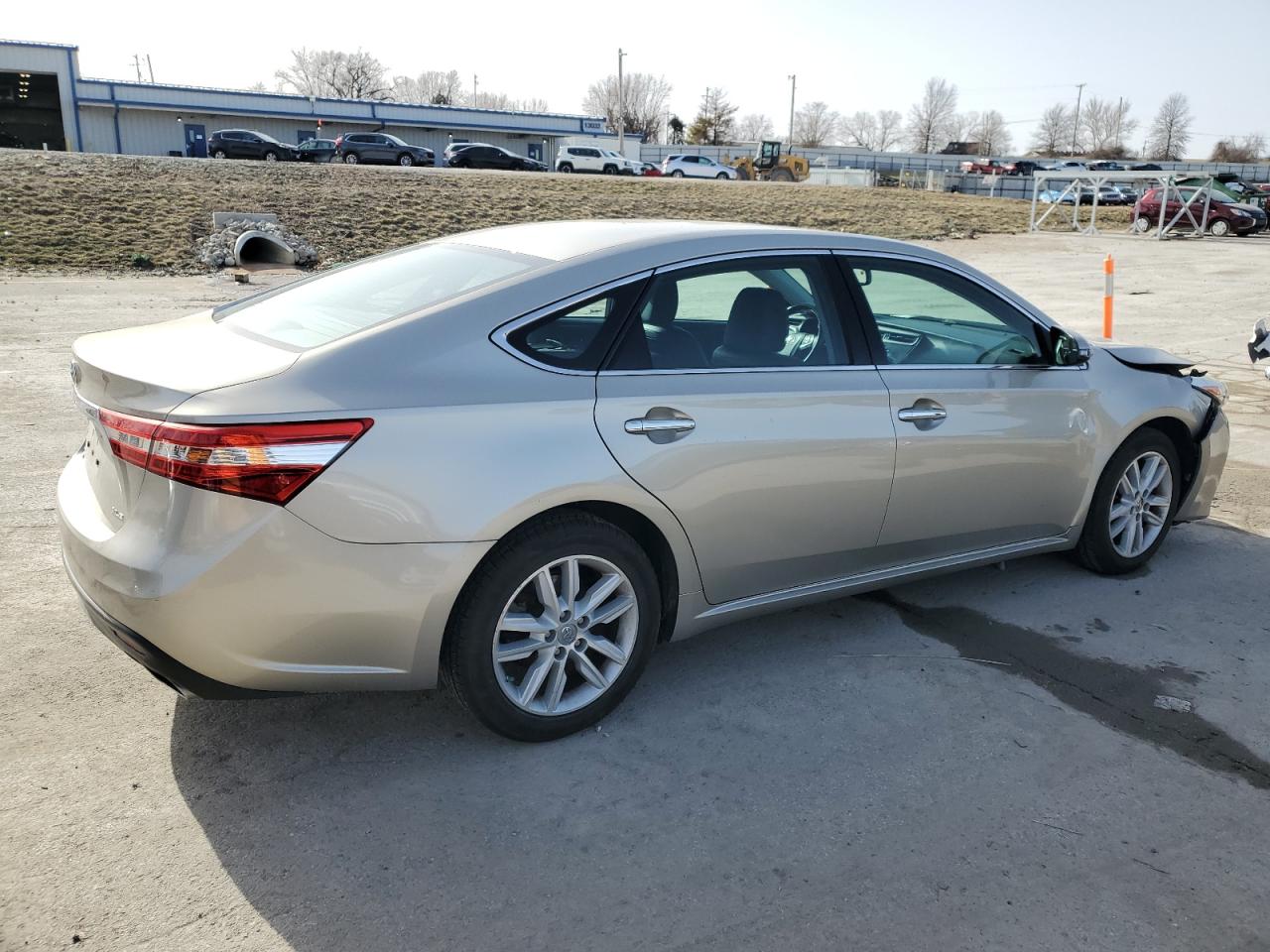 2013 Toyota Avalon VIN 4T1BK1EB8DU065790 Copart auction photo, front end damage thumbnail 3