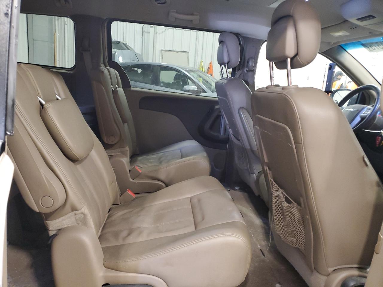 2014 Chrysler Town & Country VIN 2C4RC1BG3ER134061 Copart auction photo, front end damage thumbnail 11