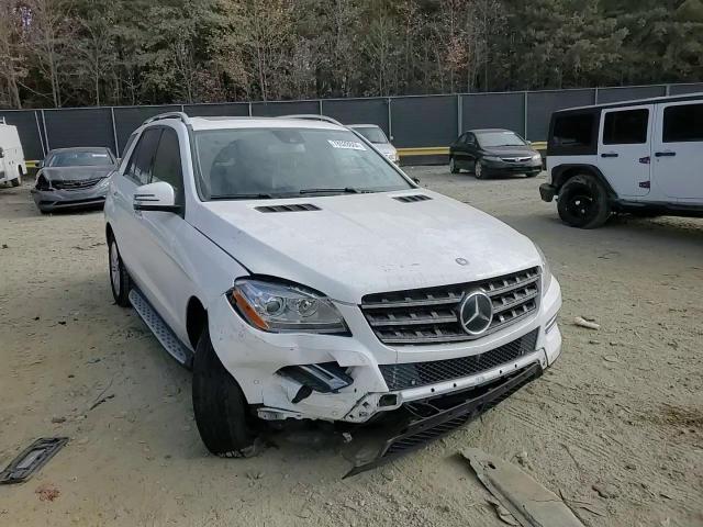 2015 Mercedes-Benz M-klasse VIN 4JGDA0EB4FA486576 Copart auction photo, front end damage thumbnail 11