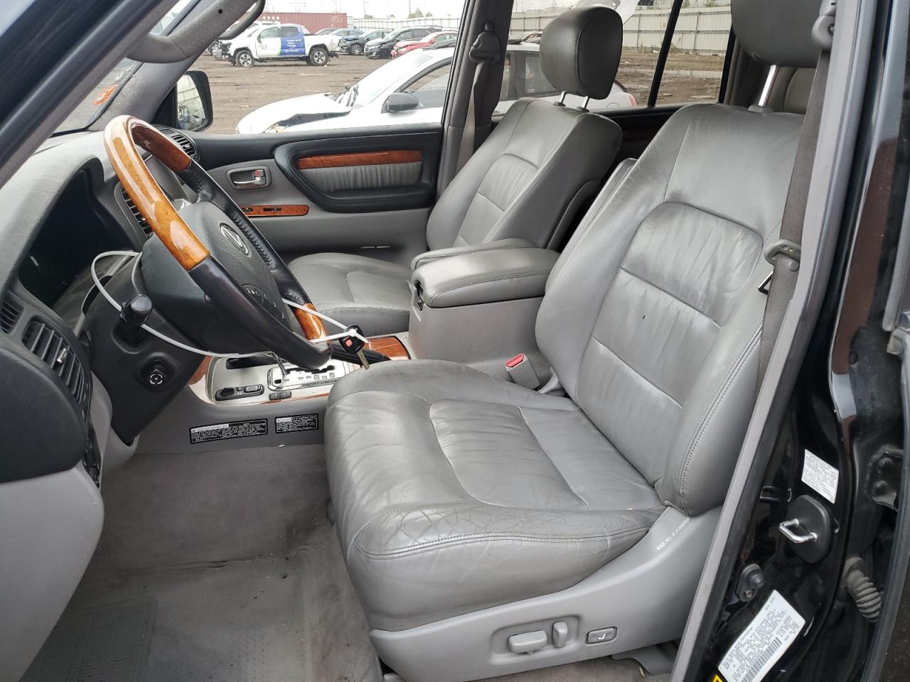 2003 Lexus LX VIN JTJHT00W333526380 Copart auction photo, front end / minor dent/scratches damage thumbnail 7
