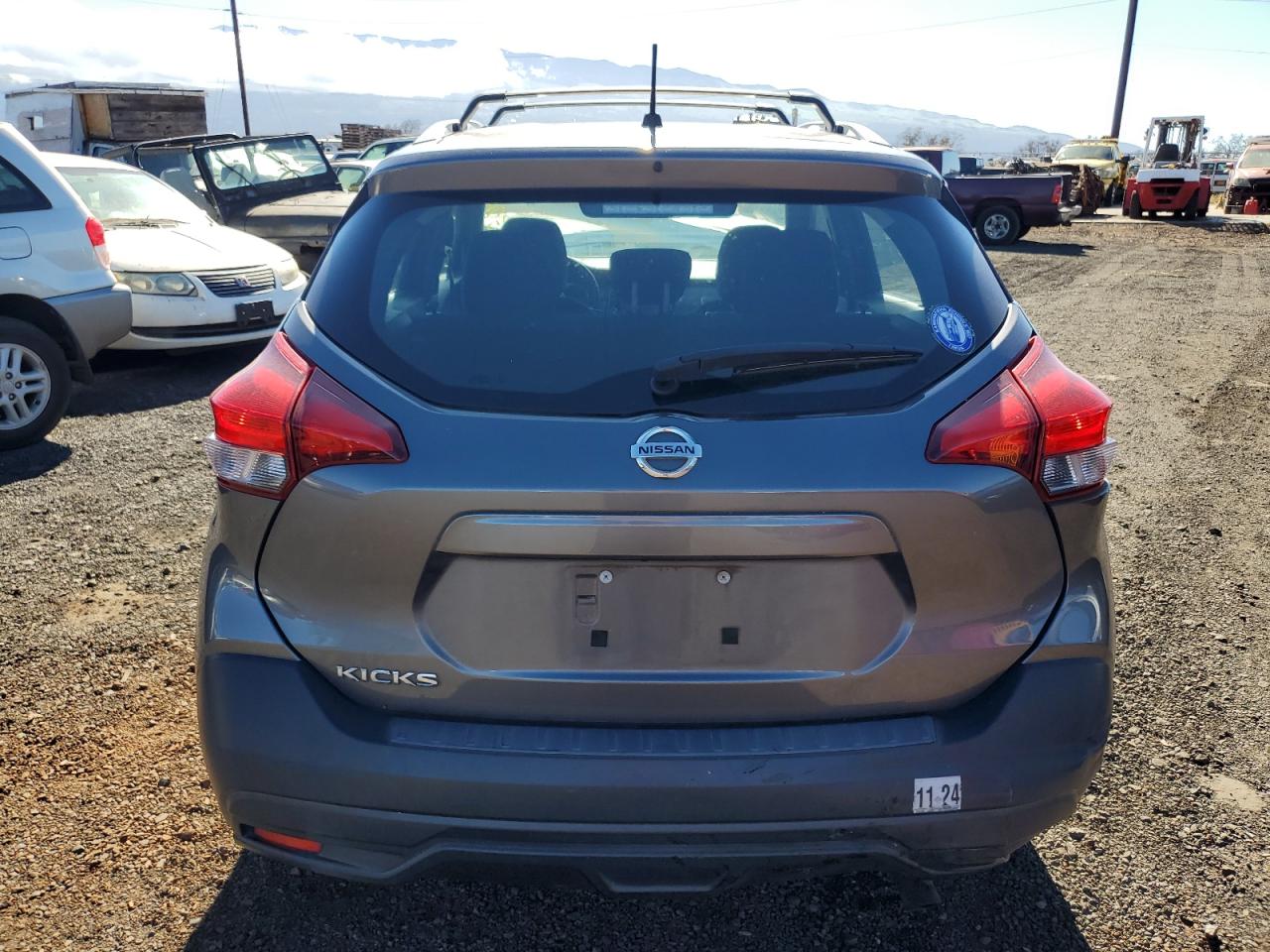 2018 Nissan Kicks VIN 3N1CP5CU3JL508393 Copart auction photo, rear end damage thumbnail 6