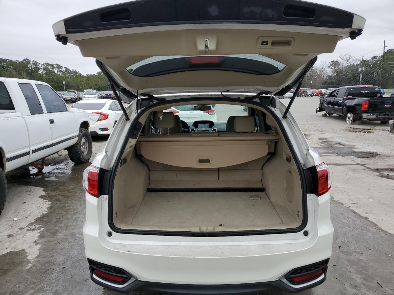 2016 Acura RDX VIN 5J8TB4H52GL000767 Copart auction photo, front end damage thumbnail 6
