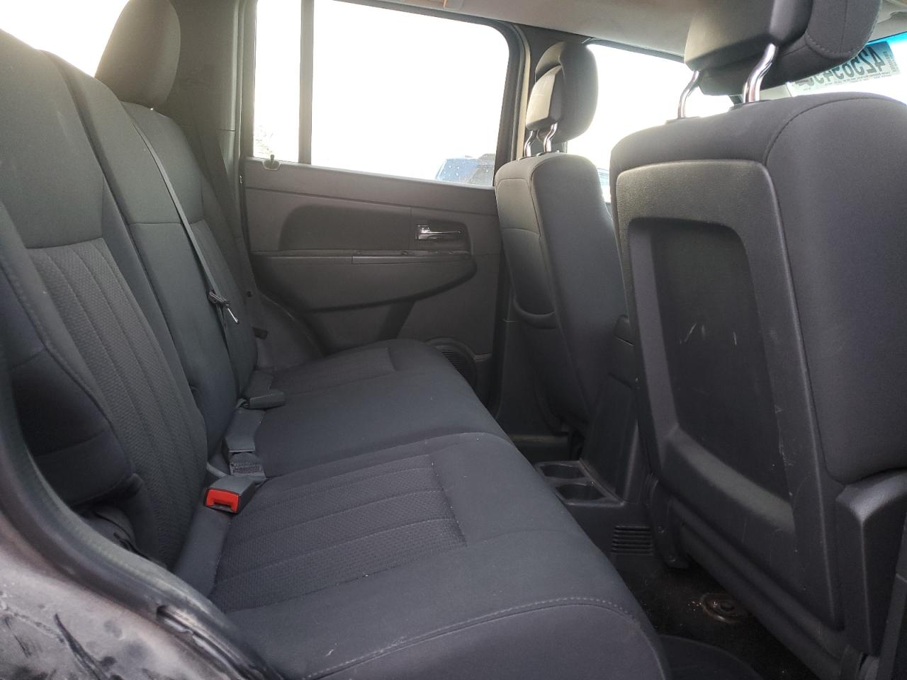 2011 Jeep Liberty (North America) VIN 1J4PN2GK2BW531407 Copart auction photo, front end damage thumbnail 10