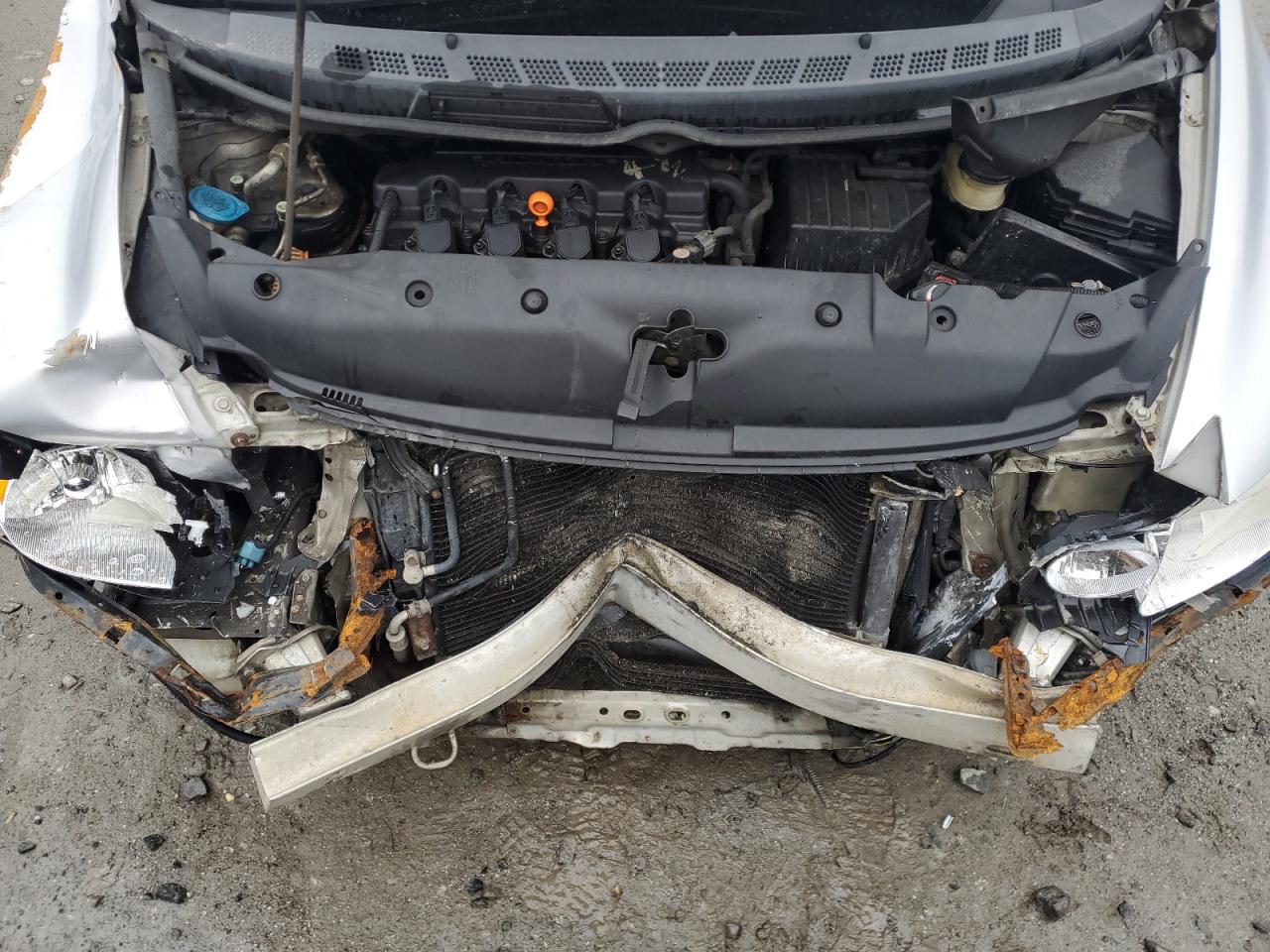2006 Honda Civic VIN 1HGFA16846L113517 Copart auction photo, front end / all over damage thumbnail 11