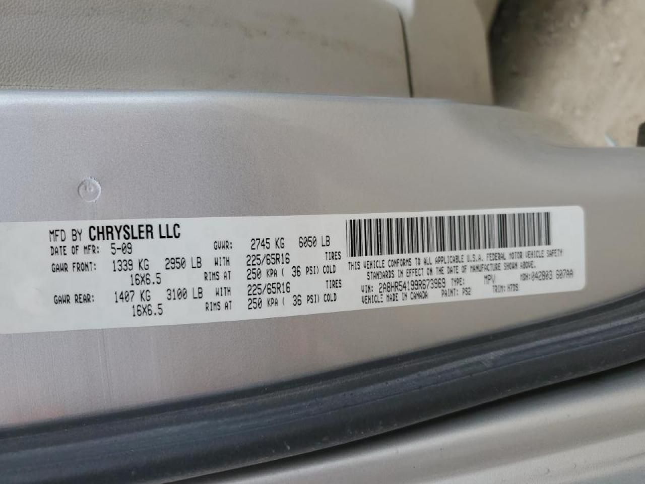 2009 Chrysler Town & Country VIN 2A8HR54199R673969 Copart auction photo, front end / minor dent/scratches damage thumbnail 13